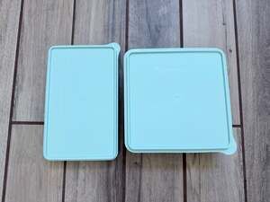 Vintage Tupperware FridgeSmart Reef Blue Square Deep Storage Containers Set of 2